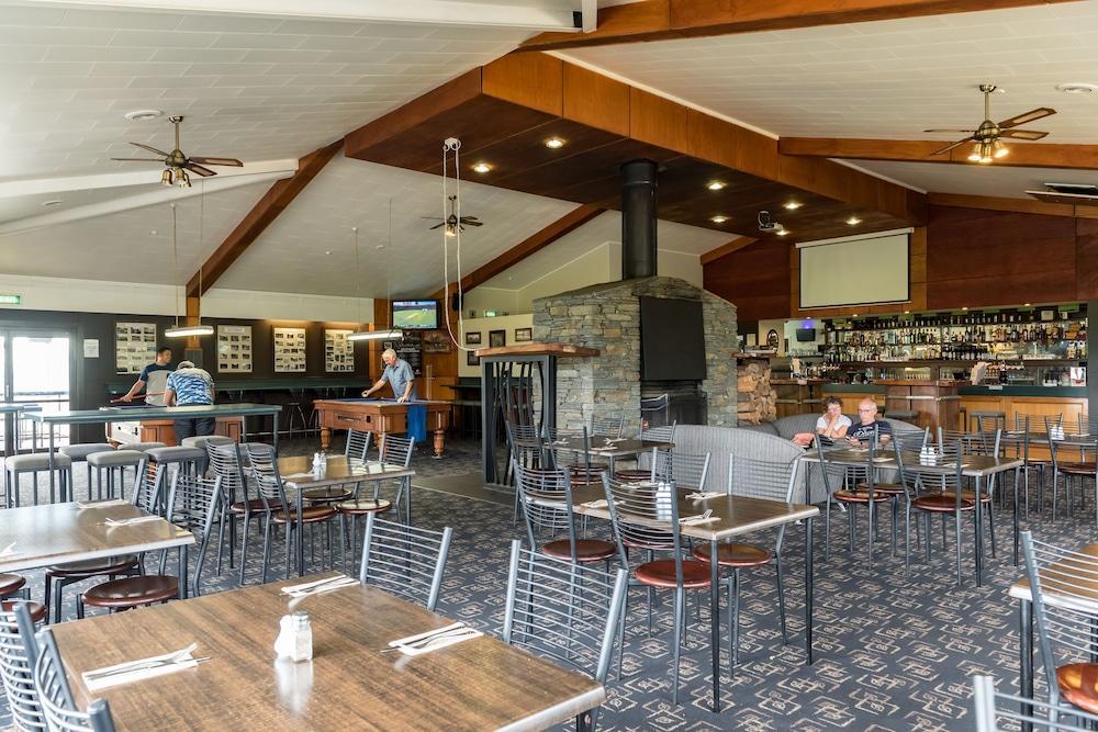 Heartland Hotel האסט מראה חיצוני תמונה
