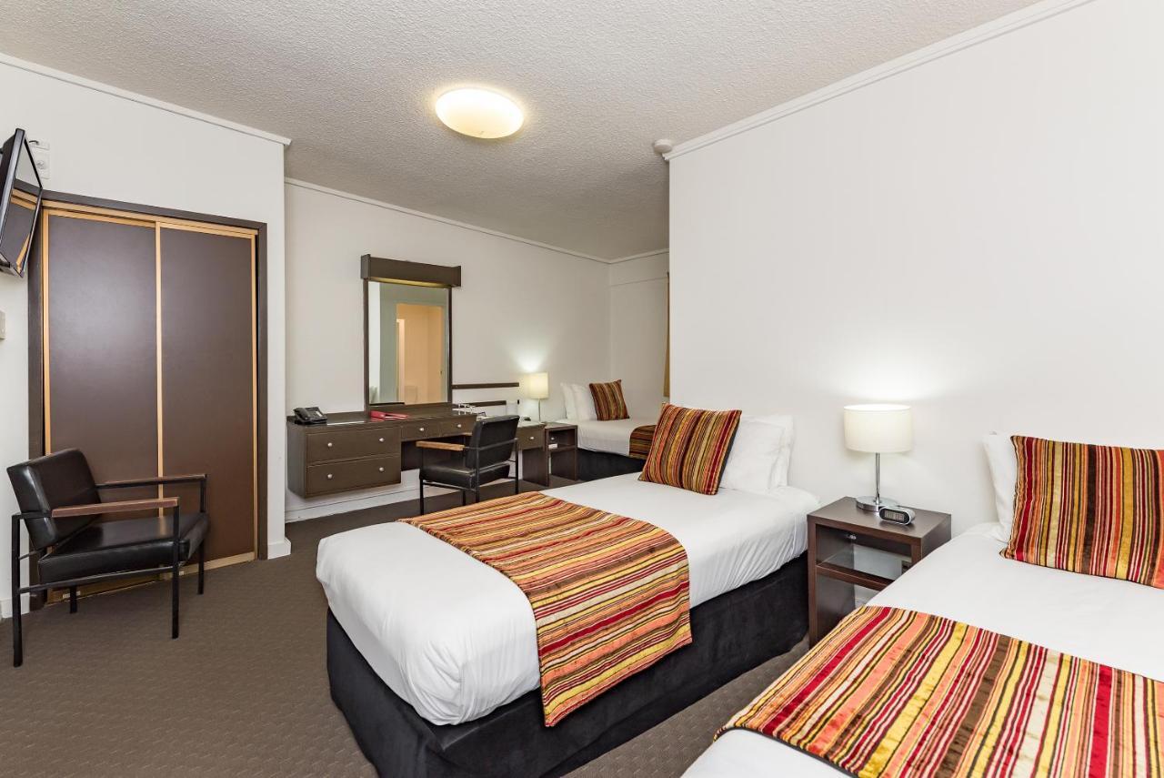 Heartland Hotel האסט מראה חיצוני תמונה