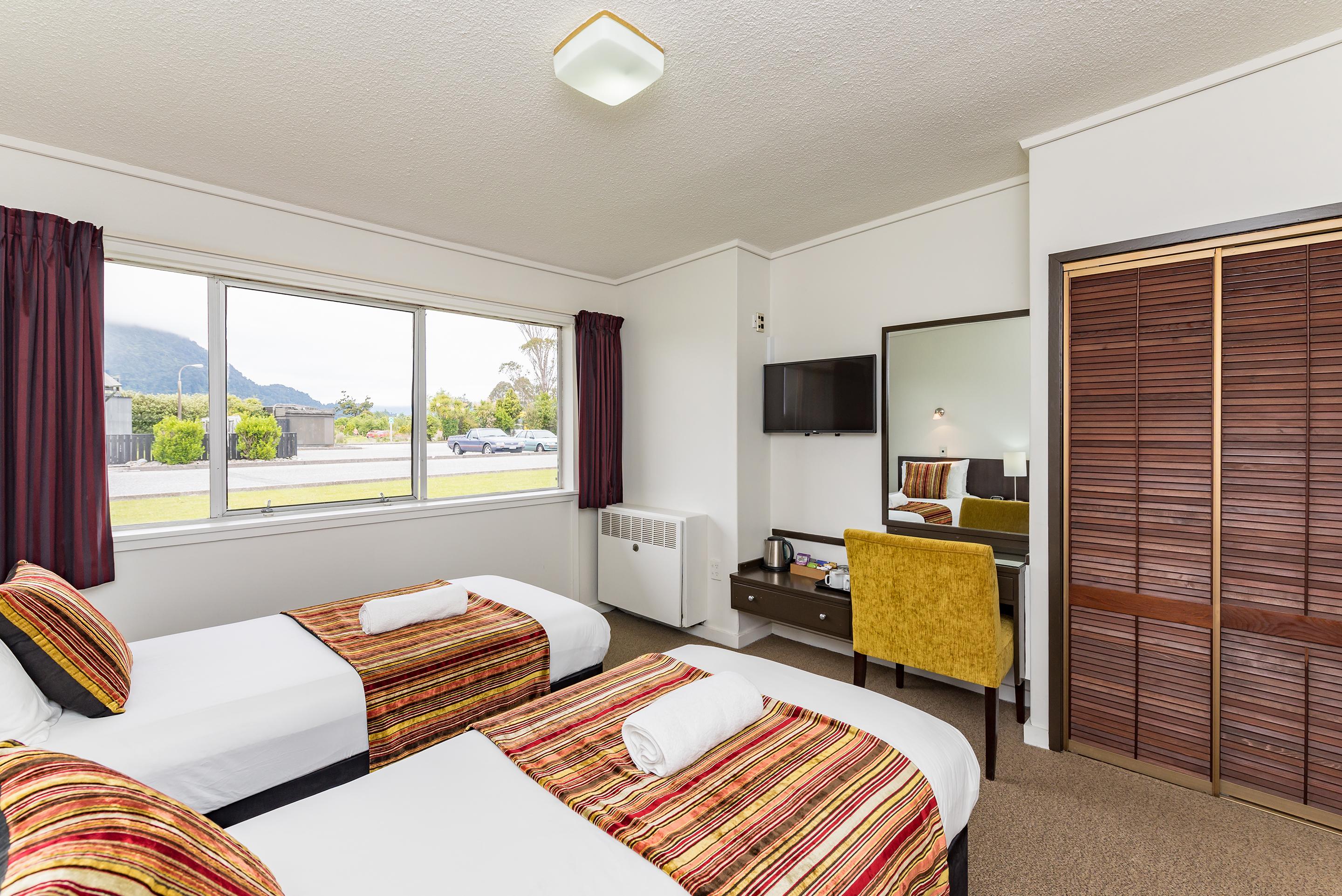 Heartland Hotel האסט מראה חיצוני תמונה