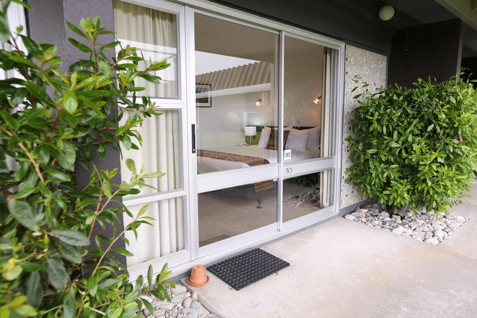 Heartland Hotel האסט מראה חיצוני תמונה