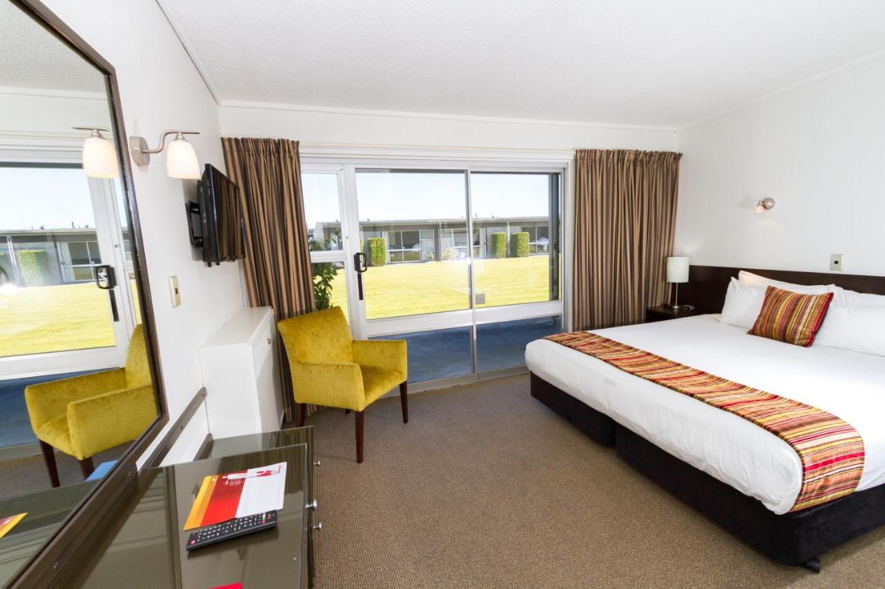 Heartland Hotel האסט מראה חיצוני תמונה